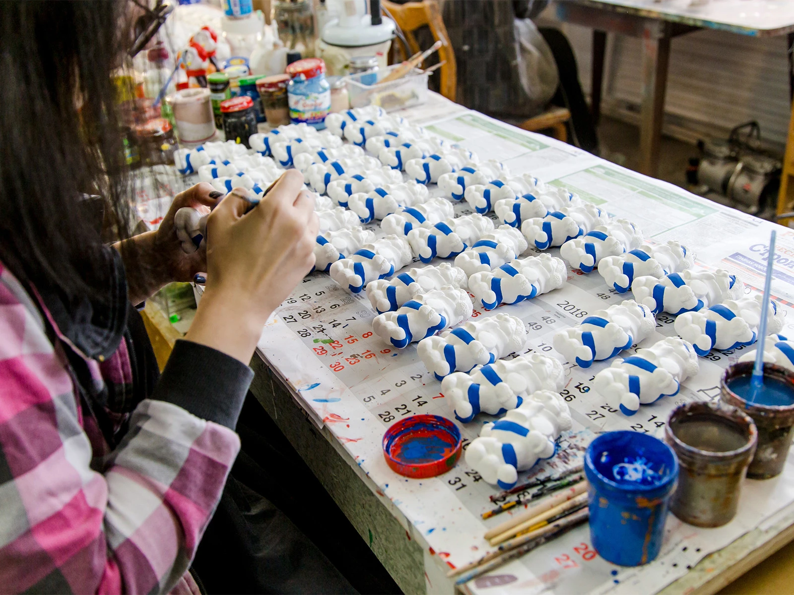 Vinyl figure custom works themed around street rebellious culture