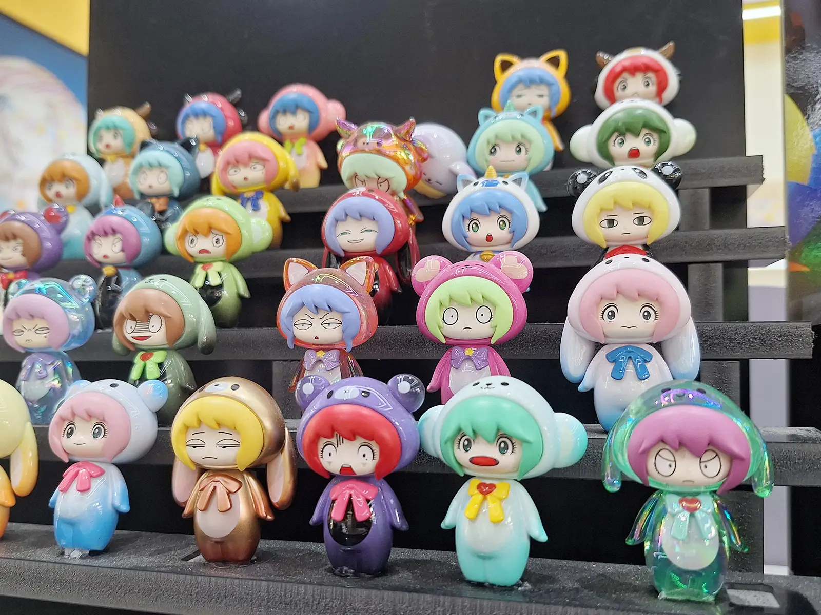 The blind box Tobey Diary displayed on the shelves