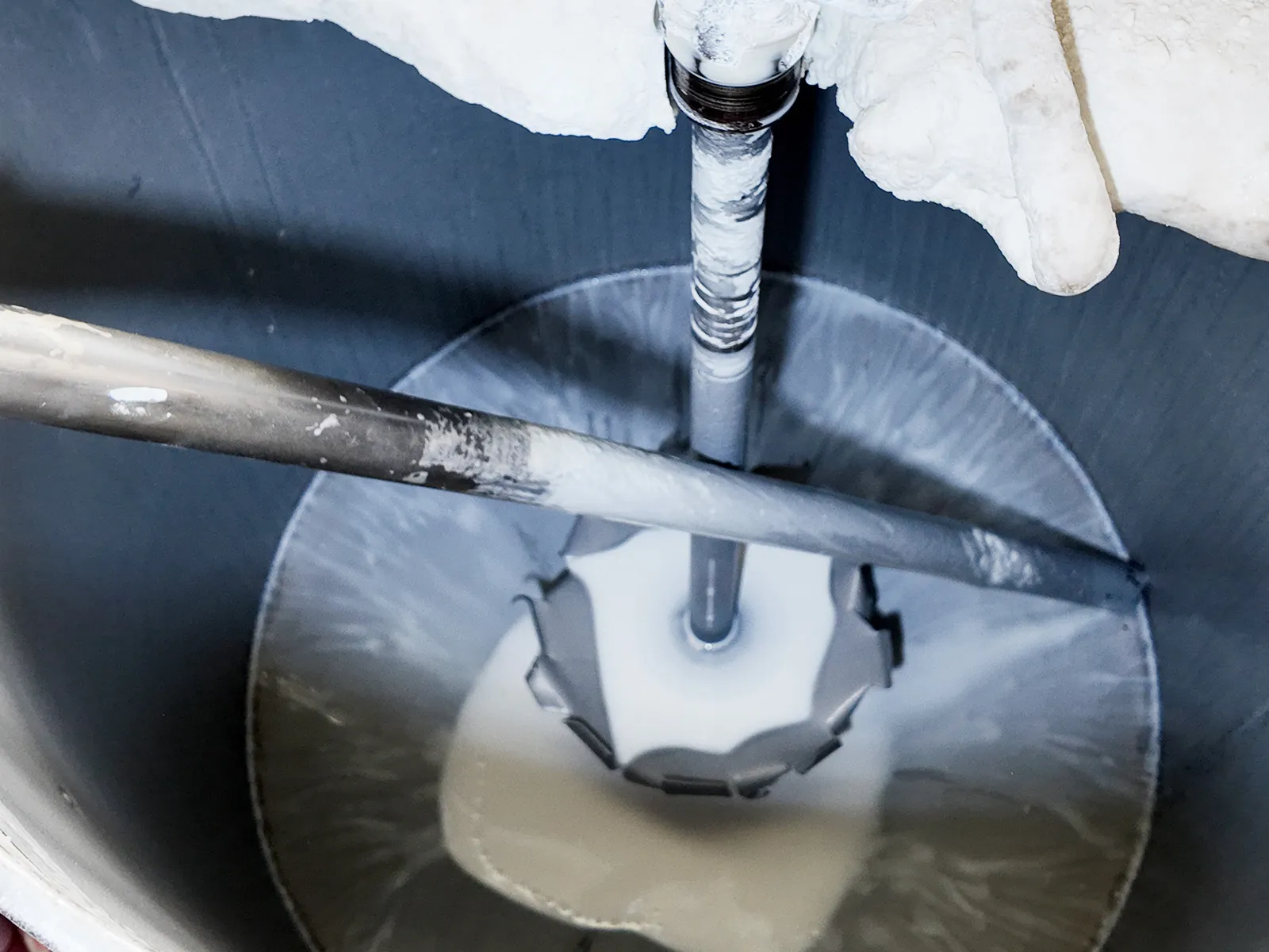 Inside the mixing barrel, the pure white PVC raw material comes out, and other colorants are usually added.