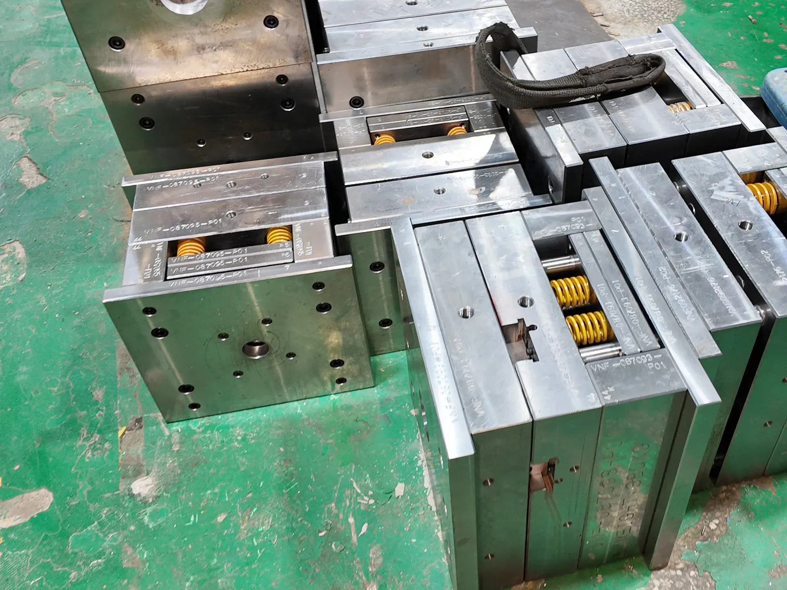 Details of PVC injection molds, a key production process for PVC figure toys.